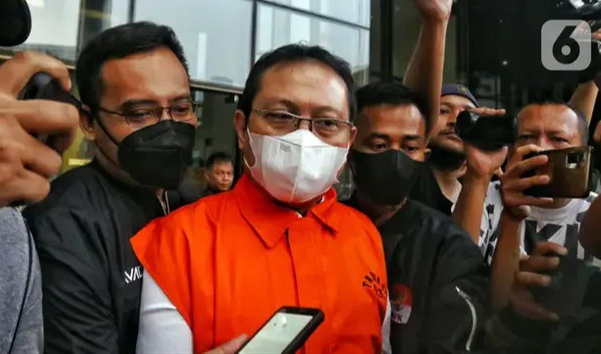 Juru Bicara MA Suharto menyampaikan, Ketua MA telah bersurat kepada Presiden Joko Widodo (Jokowi). Ada dua surat yang dilayangkan dengan salah satunya pencopotan Hasbi Hasan.