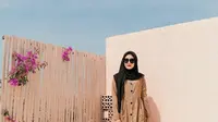 5 Inspirasi Gamis Kasual Terbaru untuk Remaja, Trendi dan Enerjik tapi Tetap Syar’i