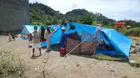 Pengungsi gempa Sulbar di Kecamatan Simboro, Mamuju, Sulawesi Barat. (Istimewa)