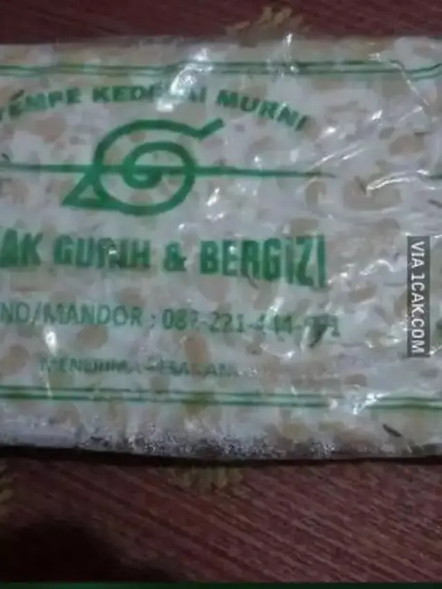 6 Cara Promosi Penjual Tempe Mentah di Plastik Gunakan Nama Merek Nyeleneh Ini Kocak