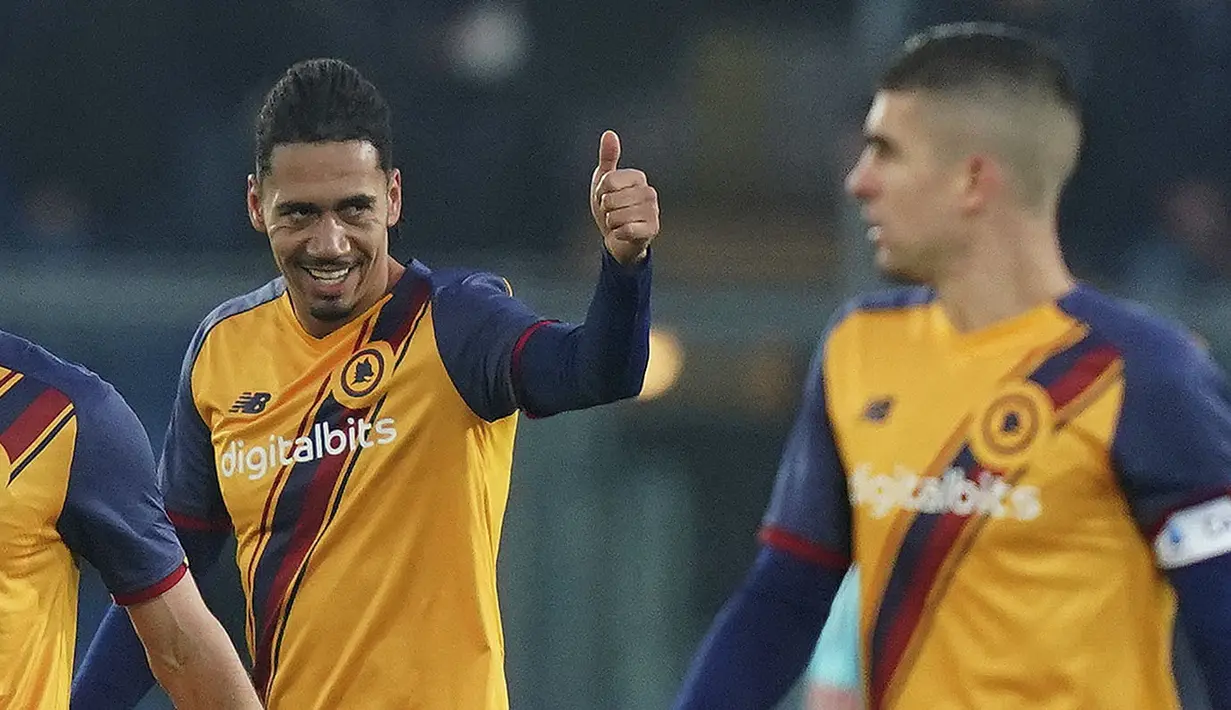 Upaya Atalanta untuk membalas di babak kedua harus menemui kesulitan usai Chris Smalling berhasil membobol gawang mereka. Bermula dari umpan Veretout, Smalling sukses memperlebar jarak angka Giallorossi dari La Dea. (LaPresse via AP/Spada)