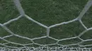 Tampak rumput jenis Zoysia matrella di SUGBK, Senayan, Jakarta, Selasa (8/8/2017). SUGBK menggunakan rumput jenis Zoysia matrella yang merupakan rumput standar FIFA untuk stadion bertaraf internasional. (Bola.com/M Iqbal Ichsan)
