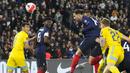 Pada menit ke-75 Adrien Rabiot berhasil membawa Prancis unggul 6-0. Sundulannya usai menerima umpan sepak pojok Antoine Griezmann bersarang di bagian atas gawang Kazakhstan. (AP/Michel Euler)