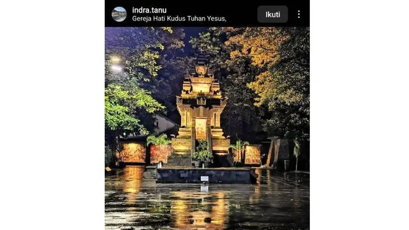 Tampak depan Candi Ganjuran pada malam hari. (Sumber: Instagram @indra.tanu)