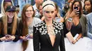 “Ia (Cara Delevingne) akan mengajak para sahabatnya seperti Suki, Kendall, Georgia, Jamie dan kakak perempuannya,” ujar sumber seperti yang dilansir Female First. (AFP/Chris J Ratcliffe)