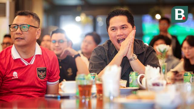 Foto: Ragam Ekspresi Ketua Umum PSSI Erick Thohir saat Nobar Timnas Indonesia Vs Irak di Piala Asia 2023