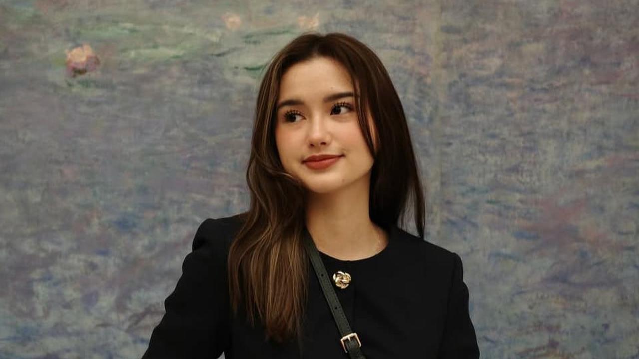 Potret Dapur Sarah Menzel, Menggabungkan Estetika dan Fungsi dalam Ruang yang Terbatas
