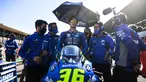 Joan Mir merupakan pembalap pertama Suzuki yang berhasil menjadi juara dunia pada era MotoGP, yaitu pada tahun 2020 lalu. Padahal, kala itu, Mir baru memasuki musim keduanya di pabrikan asal Jepang tersebut. Ia sukses meraih trofi usai mencatat sekali meraih kemenangan dan tujuh kali naik podium. (AFP/Patricia De Melo Moreira)