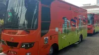 Dinas kebersihan DKI Jakarta telah memiliki 11 bus toilet mobile yang dapat digunakan secara gratis.