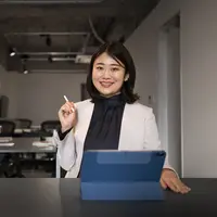 illustrasi wanita karir copyright/freepik