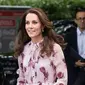 Pesona Kate Middleton dalam Balutan Gaun Floral Kate Spade