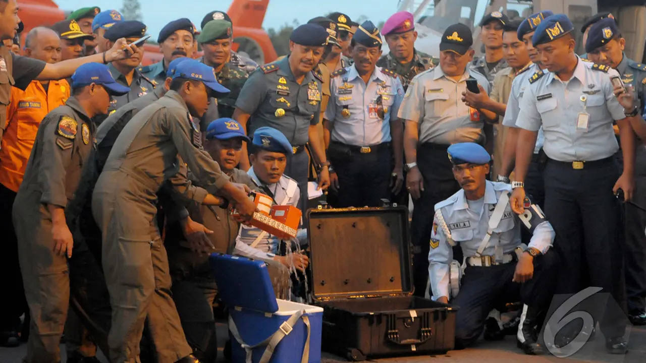 Cockpit Voice Recorder (CVR) AirAsia QZ8501 Dipamerkan
