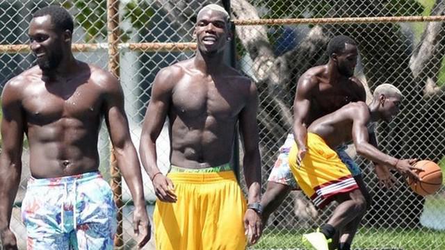 Paul Pogba saat ini ramai digosipkan akan hijrah ke klub asal Inggris, Manchester United dengan nilai transfer yang wow.