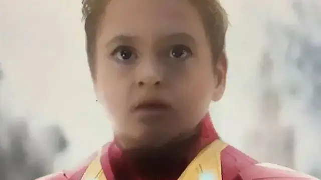 Avengers gunakan filter Snapchat (foto: Boredpanda)