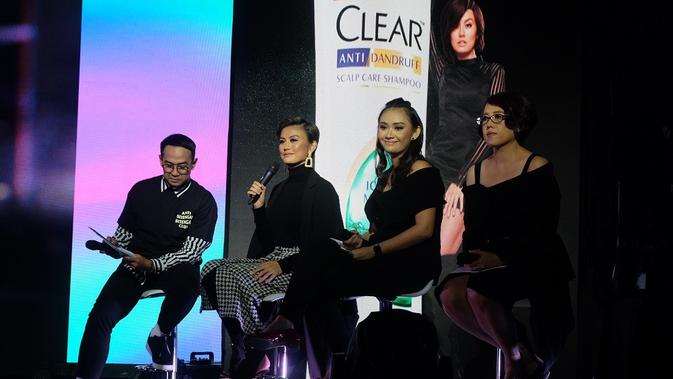 Press conference Clear Indonesia terhadap kemasan terbaru dari sampo Clear, Jumat (21/9)