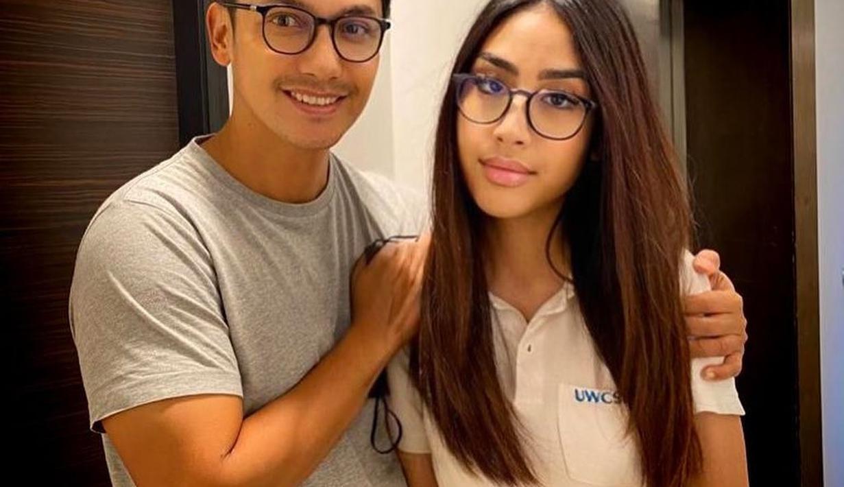 Tampak awet muda, Gunawan masih cocok menjadi kakak bila disandingkan dengan sang putri, Khayra Shakilla yang kini telah beranjak dewasa. (FOTO: instagram.com/gunawan_sudrajat_real/)
