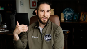 Abdullah Hammoud kembali berhasil meraih masa jabatan keduanya sebagai Wali Kota&nbsp;Dearborn (Dok. AFP).