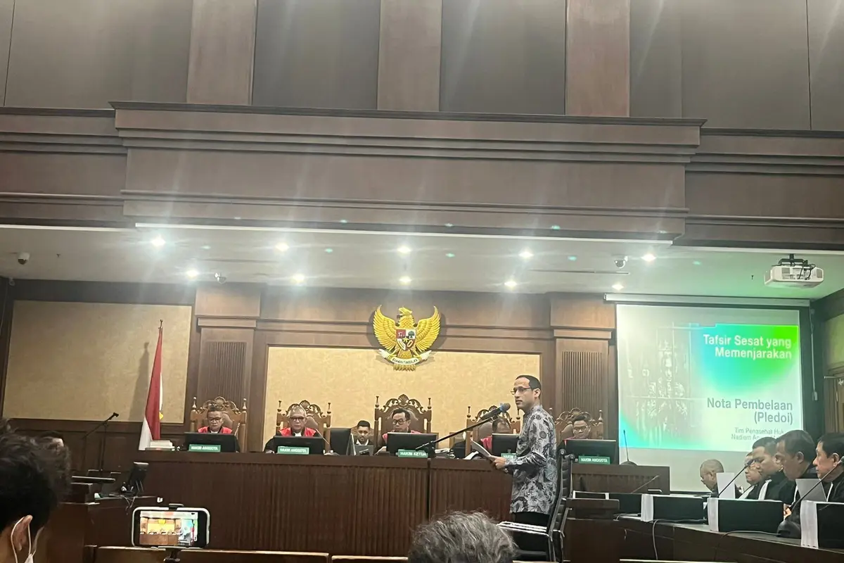 Mantan Mendikbud Nadiem Makarim bacakan pleidoi