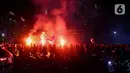 Para suporter turut merayakan akhir manis dari penantian panjang selama 32 tahun. Liputan6.com/Herman Zakharia)