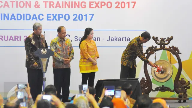 20170202-Jokowi Buka Forum Rektor Indonesia 2017-Jakarta