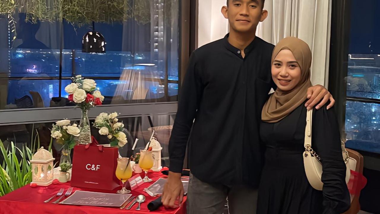 Potret Mesra Rizky Ridho dan Sendy Aulia yang Sudah Lamaran Setelah 8 Tahun Pacaran