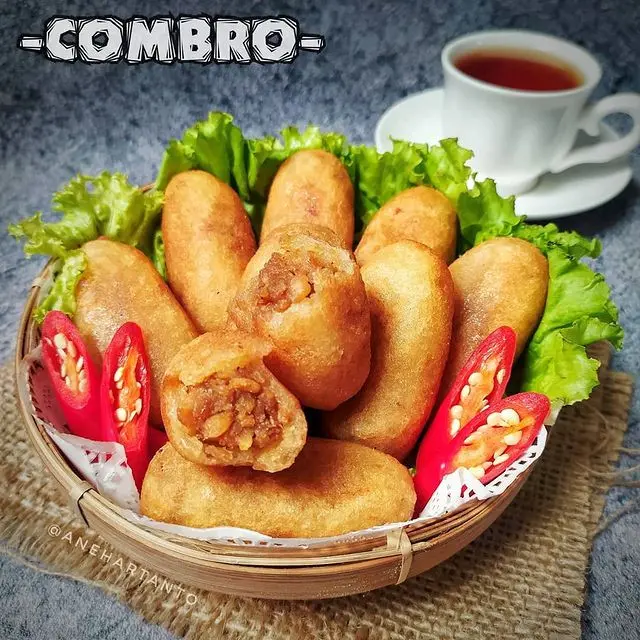 Sepiring combro tempe