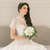 ilustrasi pernikahan perempuan/Photo by Maria Gloss from Pexels