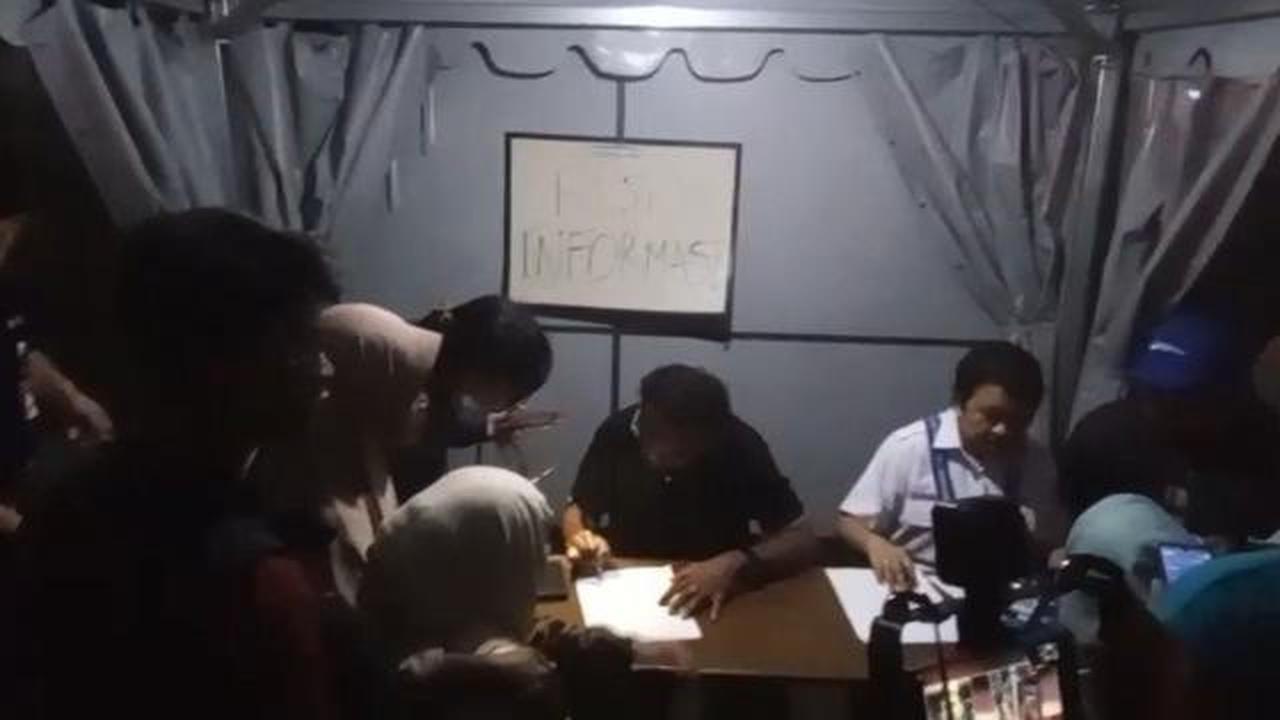 Pasca Kecelakaan KA Bekasi, KAI Dirikan Posko Informasi bagi Keluarga Korban