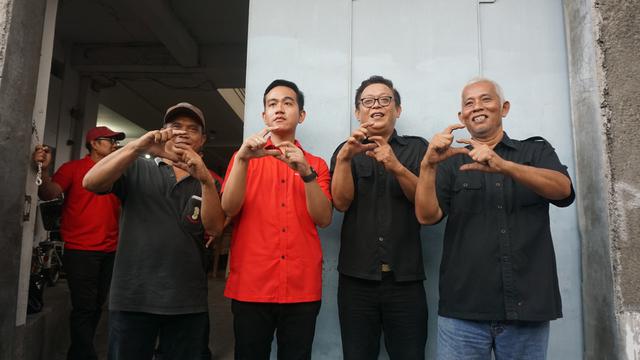 Gibran Temui Politisi Senior PDIP Solo