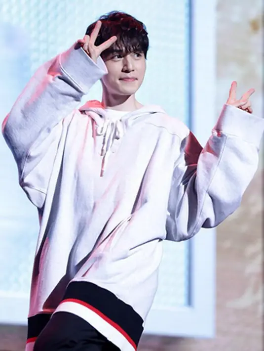 Kepiawaian akting Lee Dong Wook memang sudah tak dapat diragukan lagi. Mengingat ia sangat mampu mengimbangi akting Gong Yoo sebagai tokoh utama dan chemistry keduanya pun sangat kuat ketika beradu peran. (Instagram/leedongwook_official)