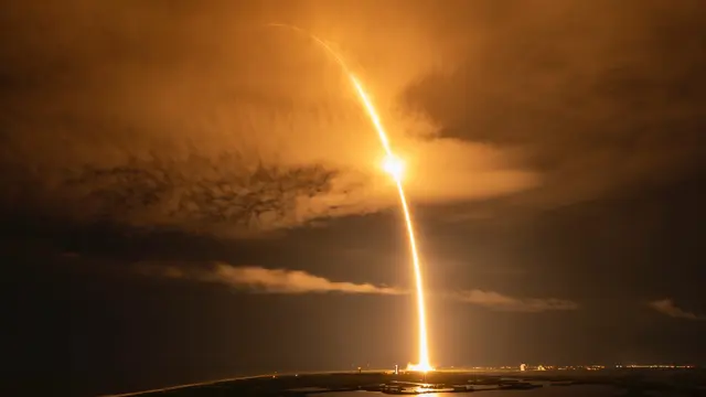 Satelit Nusantara Lima sukses diluncurkan ke orbit
