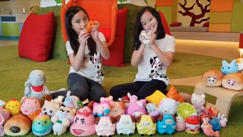 Membahas Mainan Favorit Anak Zaman Sekarang. sumberfoto: Clarice Cutie