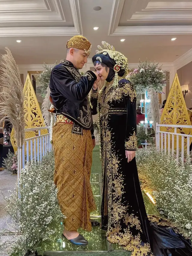 Potret Nabila dan Firman Menikah (Instagram/@vatemat)