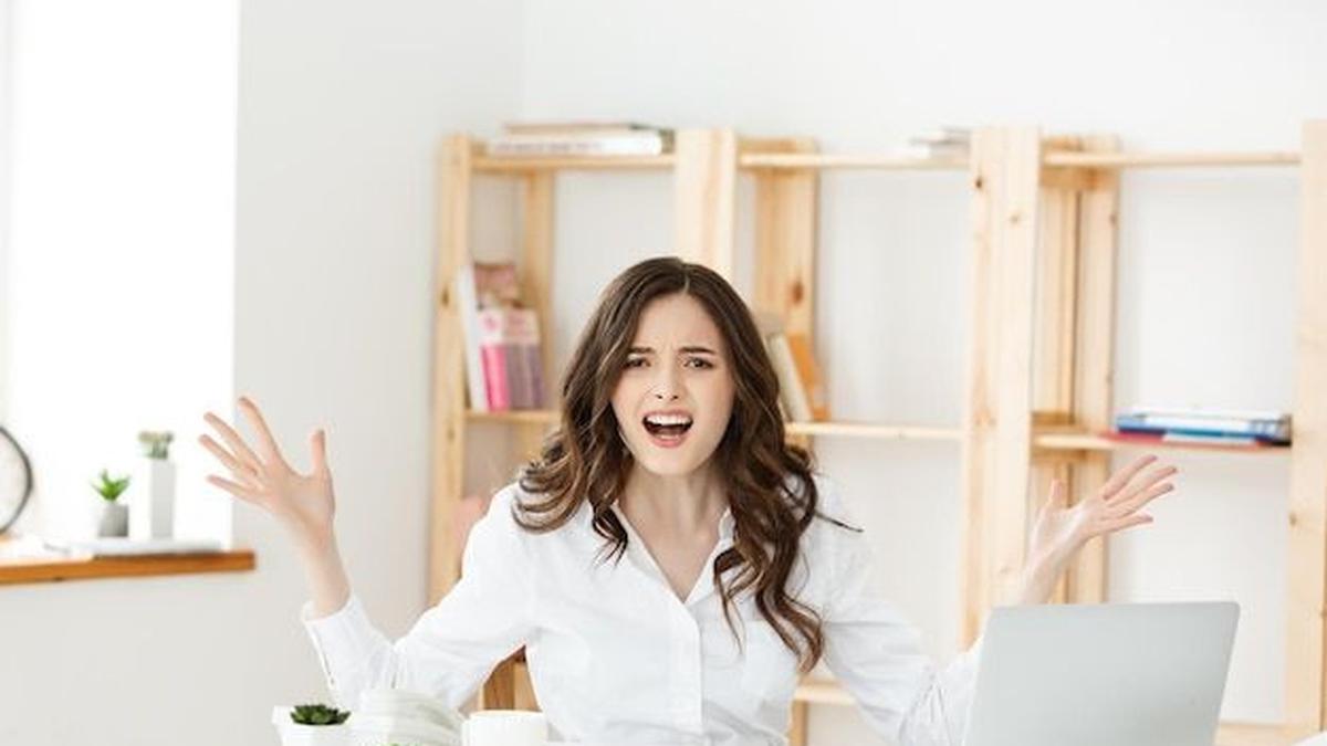 5 Sikap Perempuan Karismatik Ini Bikin Anda Tak Mudah Diremehkan, Apa Saja?