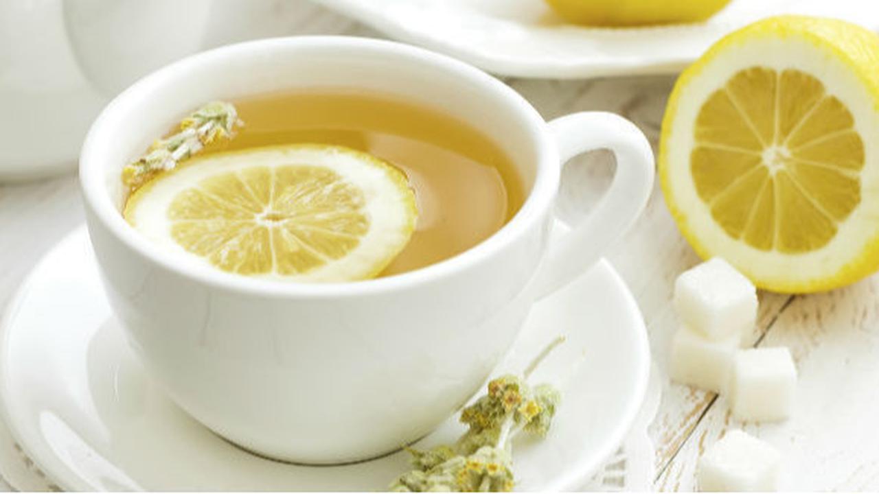 3 Alasan Mengapa Kamu Perlu Minum Air Lemon