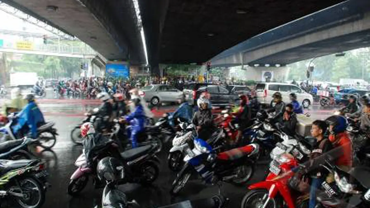 Tempat yang Dilarang untuk Berteduh dari Hujan