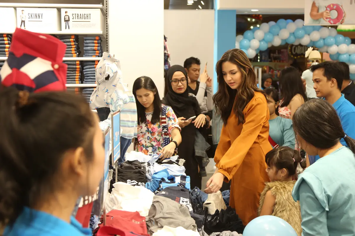 [Bintang] Busana anak