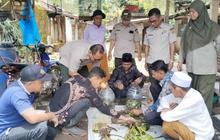Pemanfaatan Eceng Gondok Petani Probolinggo: Solusi Alami Tingkatkan Kesuburan Lahan