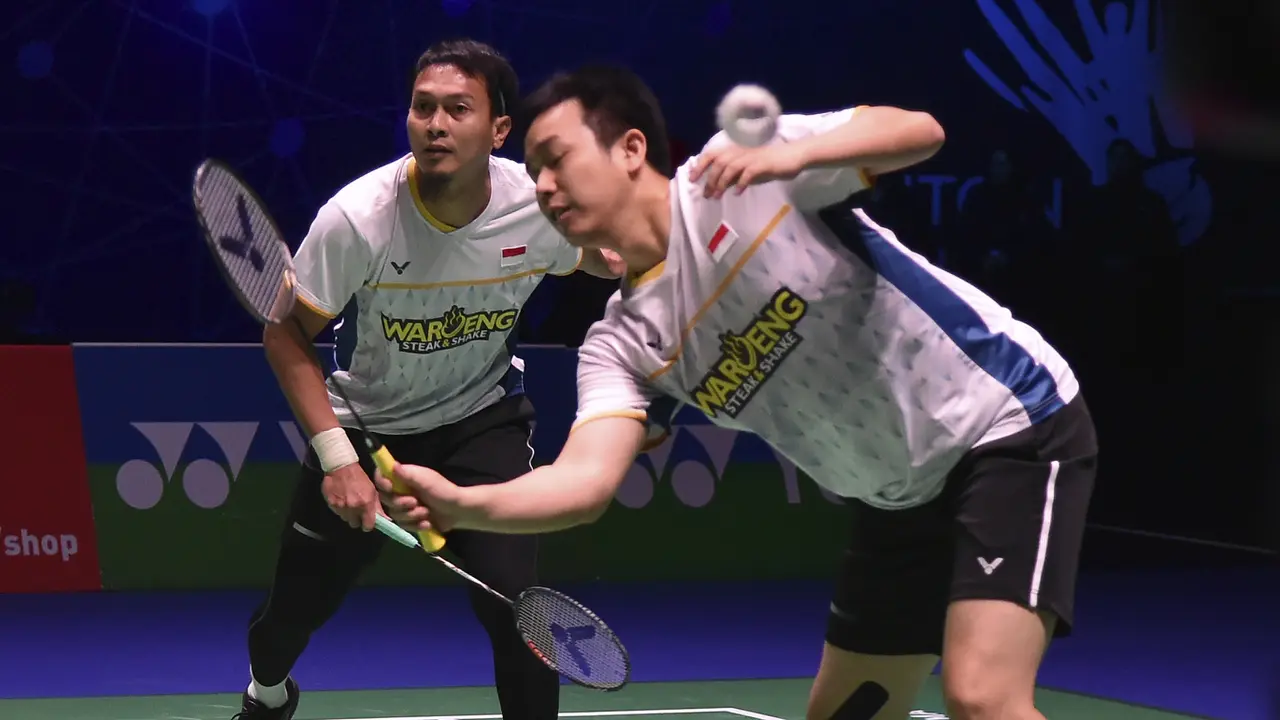 Foto: Aksi Pantang Menyerah The Daddies di Semifinal All England 2023
