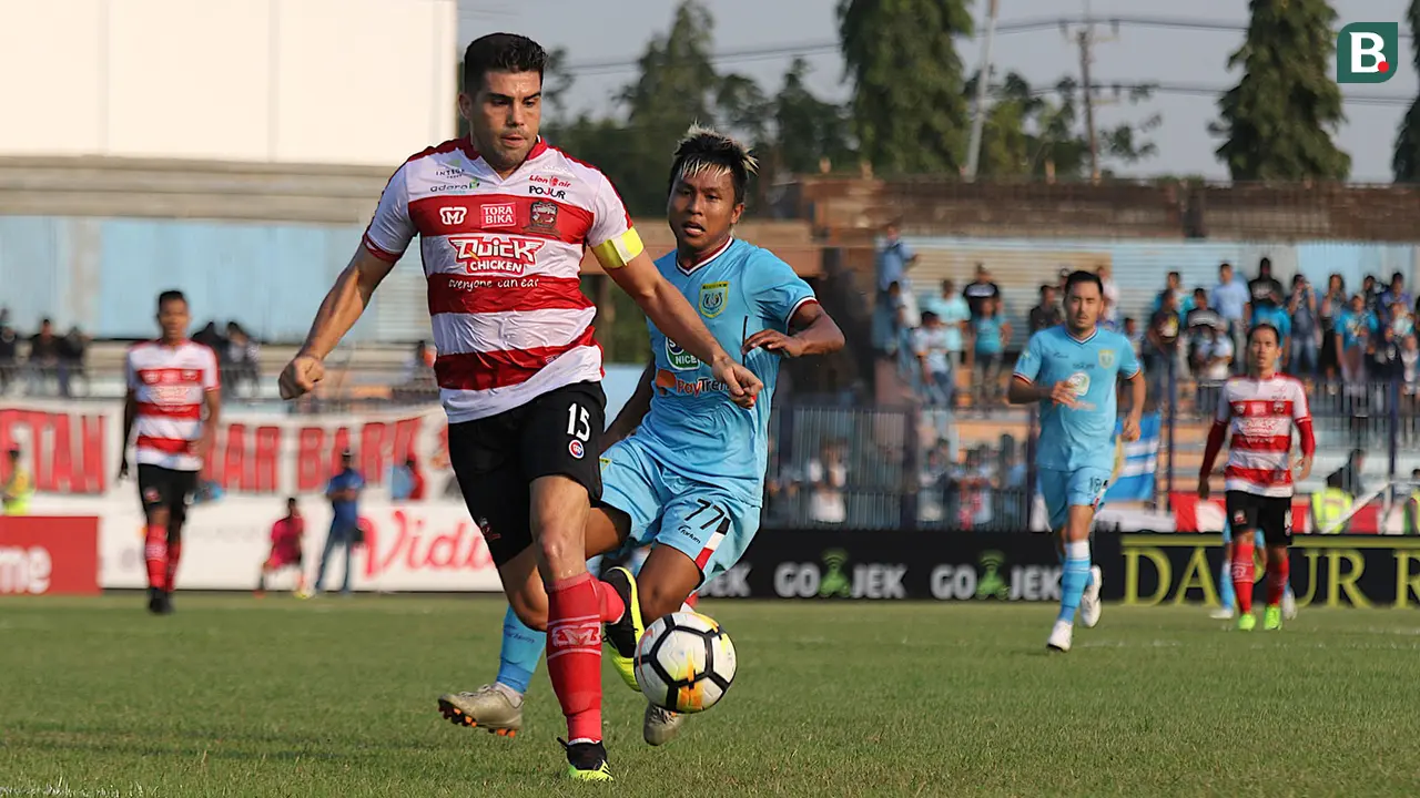Persela Lamongan vs Madura United