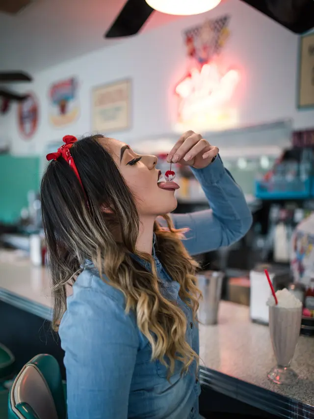 Tips Menikmati Liburan Tanpa Membuat Berat Badan Naik