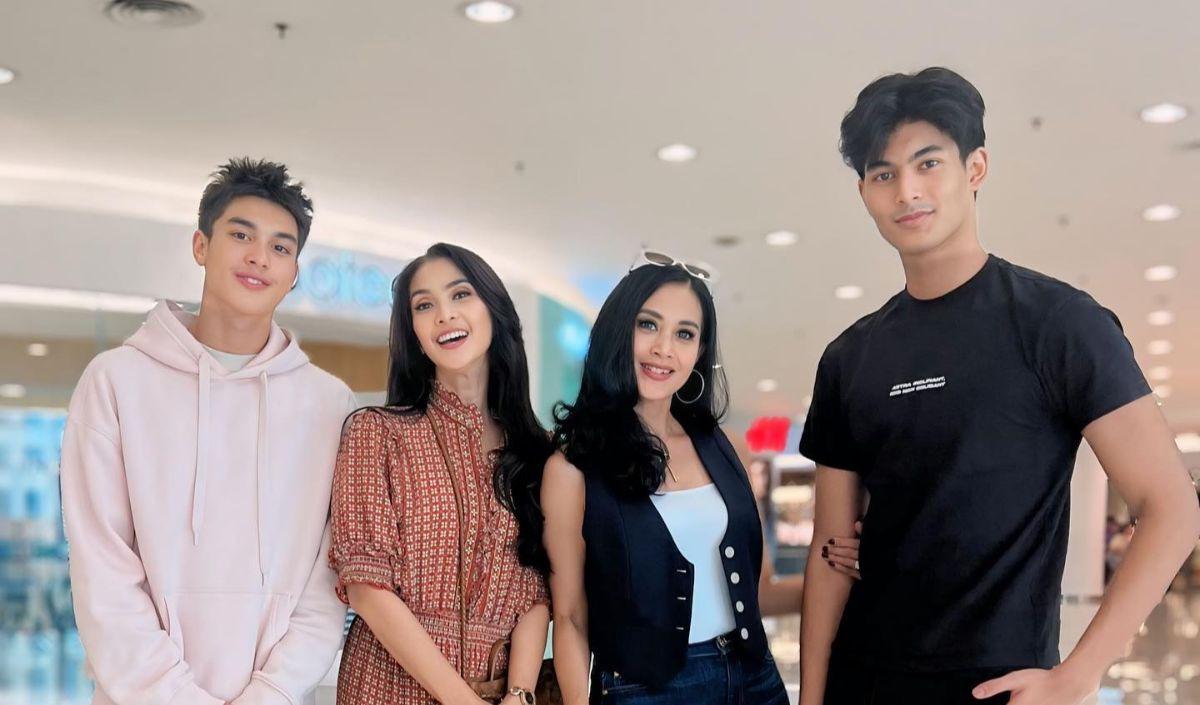 Ada juga yang salfok dengan penampilan Diah Permatasari dan Maudy Koesnaedi. Keduanya disebut memiliki paras yang awet muda.<br>