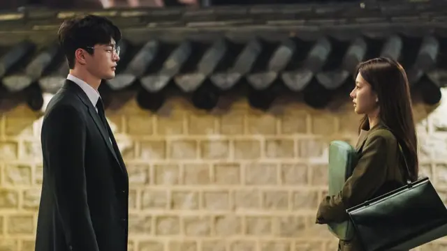 Go Yoon Jung dan Seo In Guk