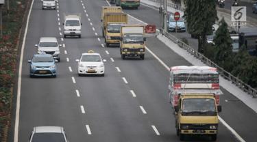 Mulai 18 Agustus, Truk Dibatasi Lewat Tol