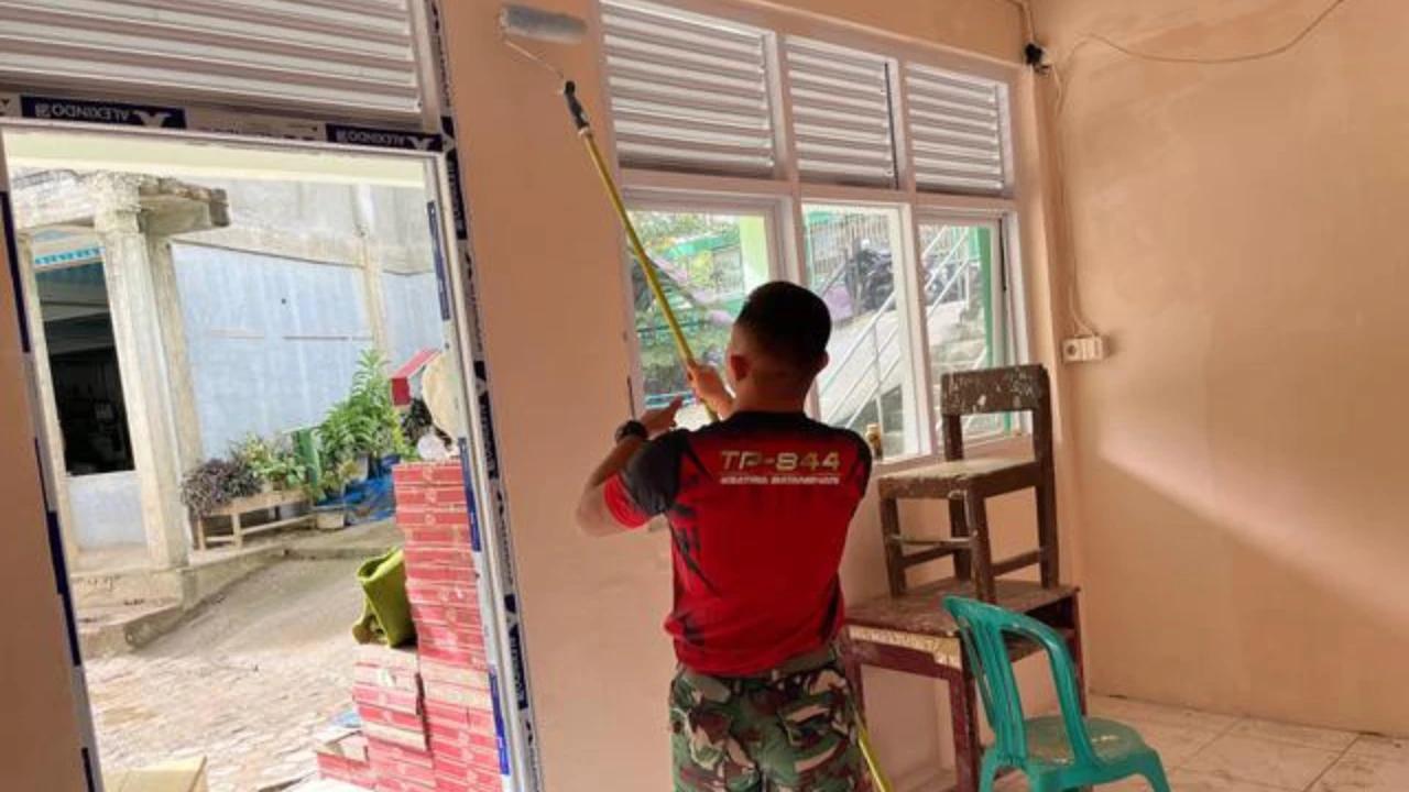 Pemulihan Pendidikan Sumbar Dikebut, Pembersihan Sekolah dan Pesantren Pasca Bencana Terus Dilakukan