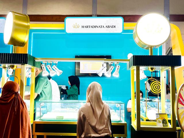 3.PT Hartadinata Abadi Tbk