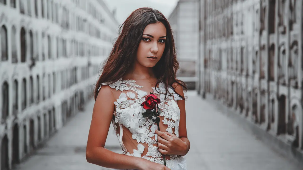 cinta pertama