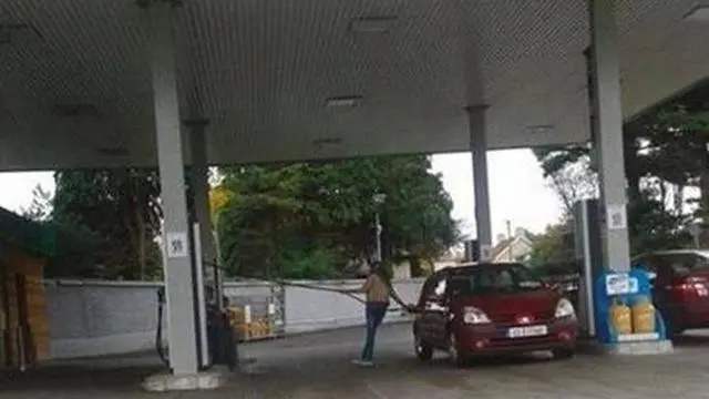 Kumpulan Potret Kelakuan Konsumen Mengisi Bensin yang Bikin Petugas SPBU Kesal