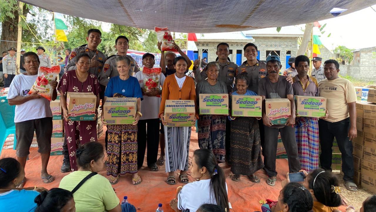 Mahasiswa S2 STIK Lemdiklat Polri angkatan 16 gelar baksos untuk korban gempa NTT. (Istimewa).