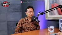 Menkes Budi Gunadi Sadikin Ungkap Cara Mendidik Ketiga Anaknya, Dibiasakan Naik Kendaraan Umum Termasuk Angkot. foto: Youtube Merry Riana